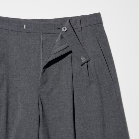 Uniqlo:C - Black Pleated Wide Straight Pant - Size M - Picture 5 of 9